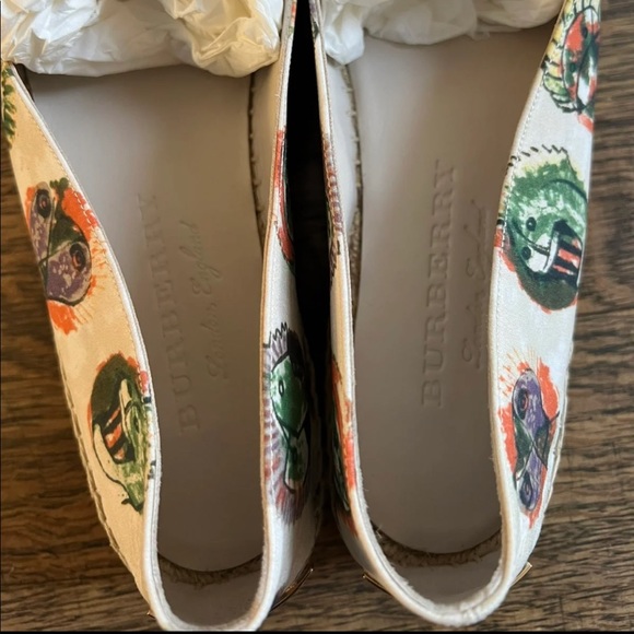 100% AUTHENTIC BRAND NEW BURBERRY HODGESON ABSTRACT MONSTER ESPADRILLE W/SZ:9 - Picture 5 of 6